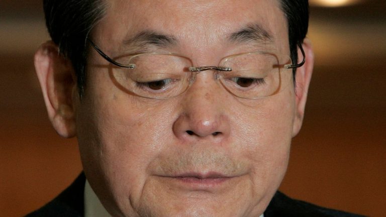 Preşedintele grupului Samsung  a încetat din viaţă la 78 de ani