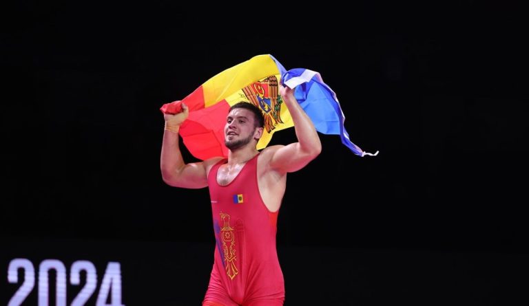 Radu Lefter, luptătorul de stil liber, va reprezenta Republica Moldova la Jocurile Olimpice de la Paris