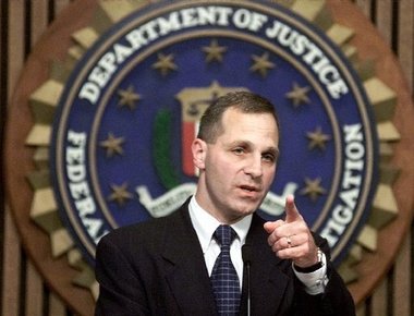 Expertul american Louis Freeh recomandă măsuri pentru relansarea sistemului statului de drept în România