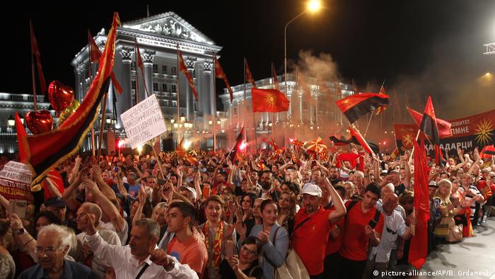 Manifestaţie la Skopie împotriva guvernului şi în favoarea alegerilor anticipate în Macedonia de Nord
