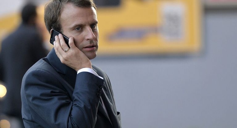 Macron şi-a schimbat telefonul şi numărul de telefon în contextul scandalului Pegasus