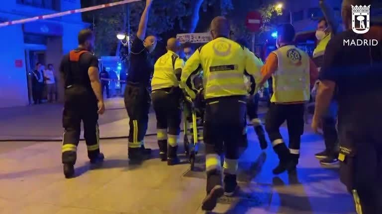 Doi morți și 10 răniți într-un incendiu la un restaurant din Madrid
