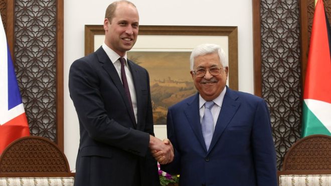 Prinţul William s-a întâlnit cu preşedintele palestinian Mahmoud Abbas la Ramallah