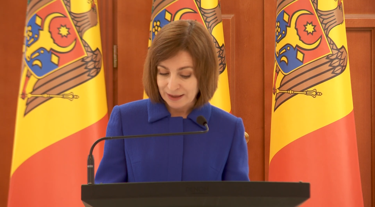 Președinta Sandu îi îndeamnă pe moldoveni să aibă grijă de ei