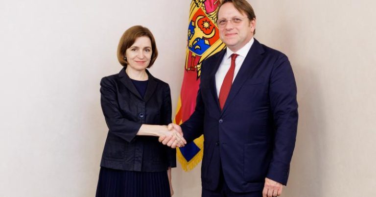 Maia Sandu, întâlnire cu Olivér Várhelyi, comisarul european pentru Vecinătate și Extindere