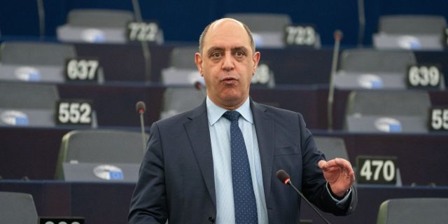 Manuel Pizarro, medic şi europarlamentar socialist, numit ministru al sănătăţii în Portugalia