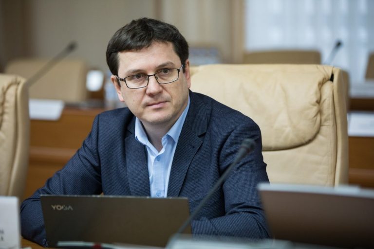 Marcel Spatari despre problema asistenților personali din Chișinău, între politică și politici sociale