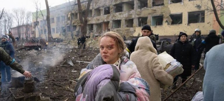 Rusia, despre acuzaţia Ucrainei că a bombardat un spital de copii din oraşul Mariupol: ‘Aşa se nasc ştirile false’