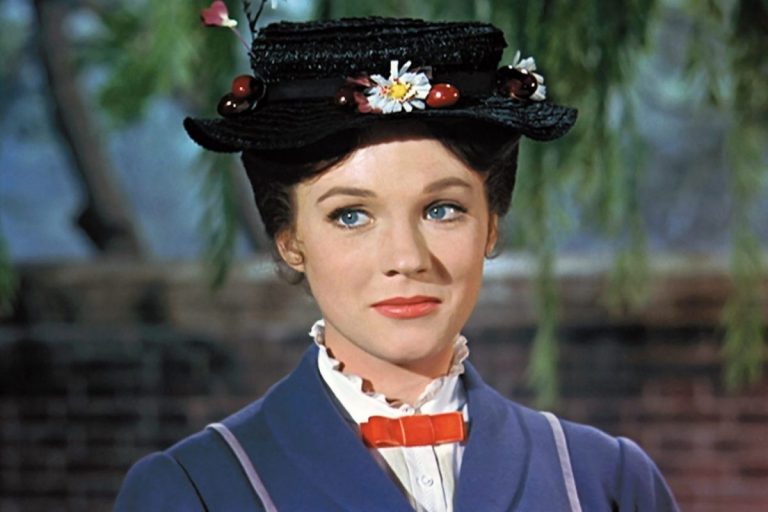 Clasificare modificată pentru filmul Mary Poppins, din cauza ‘limbajului discriminatoriu’