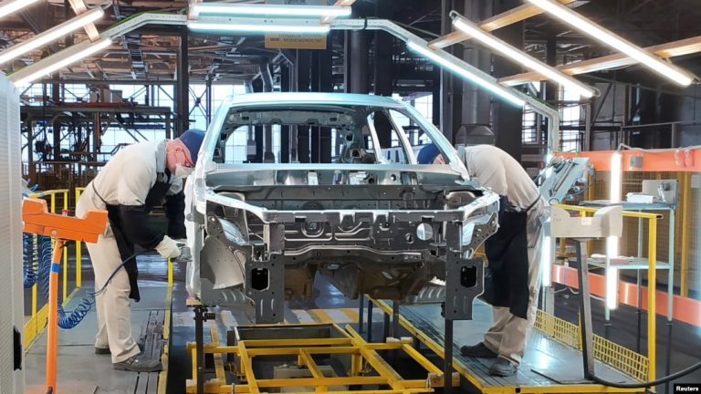 Mazda nu va mai produce maşini în Rusia (Kyodo)