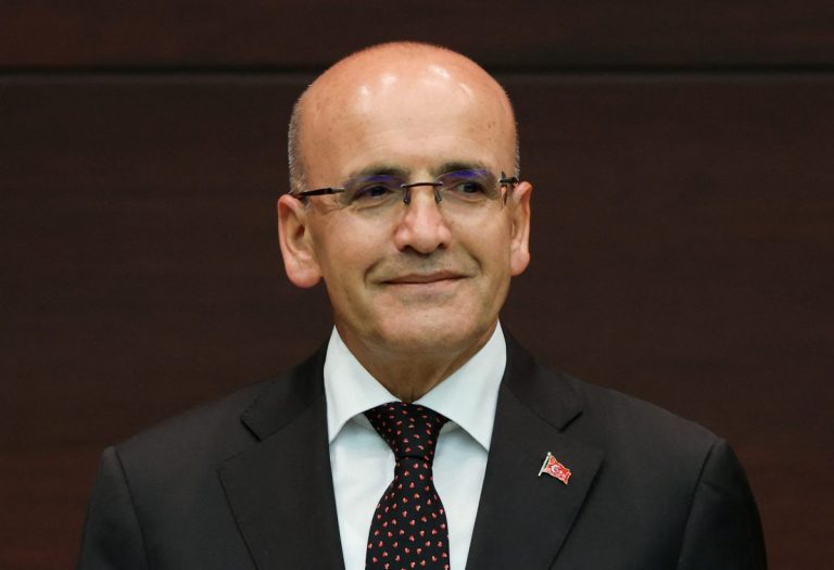 Economia Turciei va reveni la ‘fundamente raţionale’, promite noul ministru al Finanţelor
