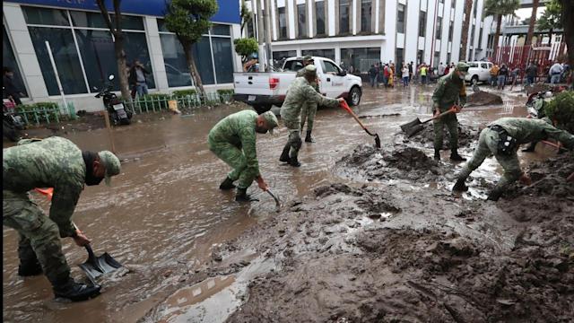 Cel puţin 17 morți într-un spital din centrul Mexicului în urma unor inundații masive