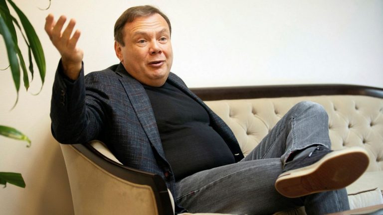 Un tribunal ucrainean a decis confiscarea a 420 milioane de dolari ale oligarhului rus Mihail Fridman