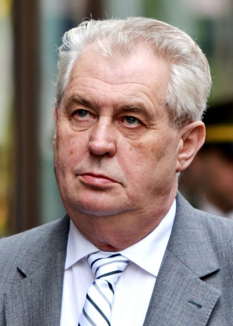 Preşedintele ceh Milos Zeman a numit un guvern condus de premierul Andrej Babis