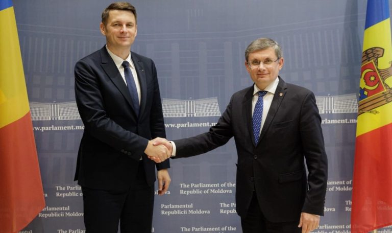 Președintele Parlamentului a avut o întrevedere cu Secretarul general al Guvernului României