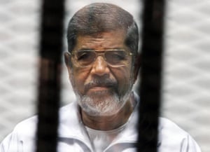 Moartea lui Mohamed Morsi a fost aproape INVIZIBILĂ în presa egipteană