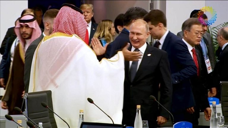 Prinţul moştenitor saudit, protagonist, alături de Putin, al unui moment devenit viral la summitul G20