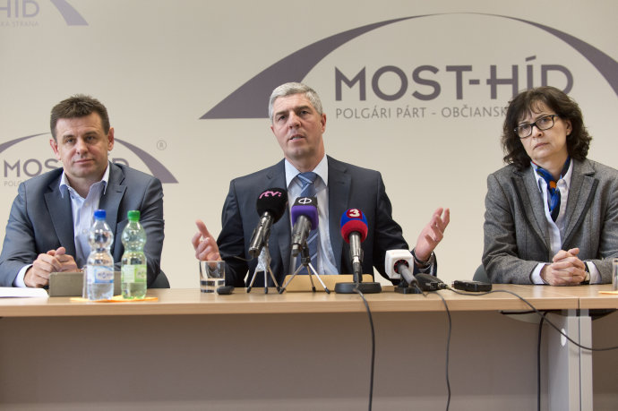Ministrul slovac al mediului a demisionat după ce a fost implicat într-o altercaţie într-un restaurant