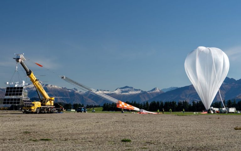 NASA a lansat cu succes un balon ştiinţific cu super-presiune din Noua Zeelandă