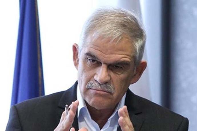 Grecia: Ministrul responsabil cu ordinea publică a fost demis după incendiile din apropiere de Atena