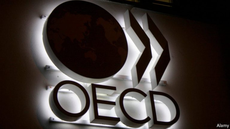 OECD: Războiul din Ucraina şi sancţiunile vor afecta semnificativ relansarea economică la nivel mondial