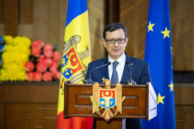 Fostul guvernator al BNM, cel mai bine plătit demnitar din R. Moldova în anul 2023