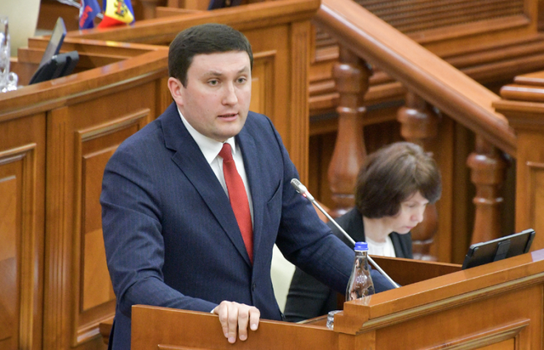 Deputatul socialist Odnostalco: Majoritatea parlamentară nu mai reflectă opțiunea oamenilor