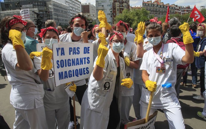 Miting de protest  al angajaţilor din sistemul medical în centrul Parisului – VIDEO