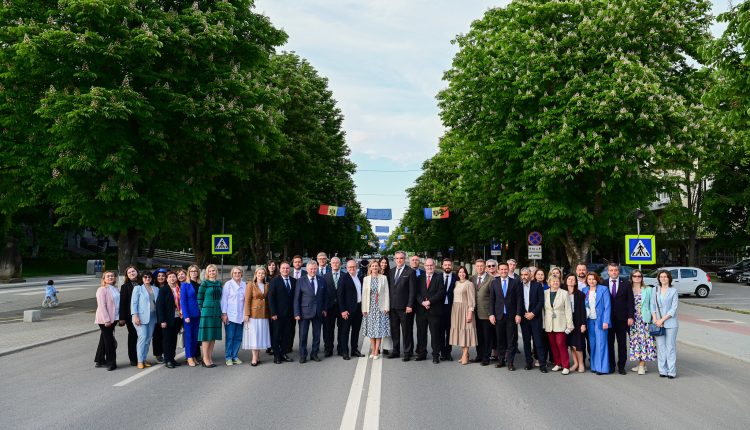 Parlamentarii  europeni au vizitat raionul Ungheni