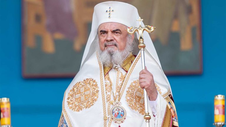 Patriarhul Bisericii Ortodoxe Române, mesaj de Paști: Învierea Domnului este sărbătoarea iubirii smerite și milostive a lui Hristos