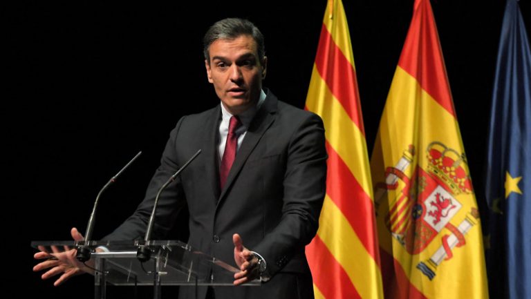 Guvernul spaniol a aprobat graţierea liderilor separatişti catalani încarceraţi