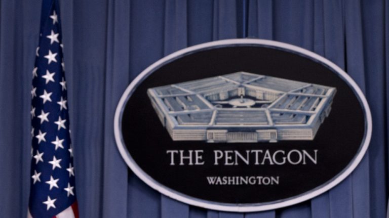 Pentagon : Ofensiva lansată împotriva regimului Assad a constat în trei atacuri asupra obiectivelor asociate cu capacităţile de arme chimice
