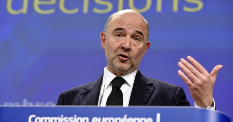 Propunerile lui Macron şi Juncker cu privire la viitorul zonei euro sunt absolut compatibile (Moscovici)