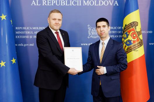 Ambasadorul Ucrainei la Chișinău, Marko Șevcenko, a fost decorat cu medalia „Meritul diplomatic, Clasa I”