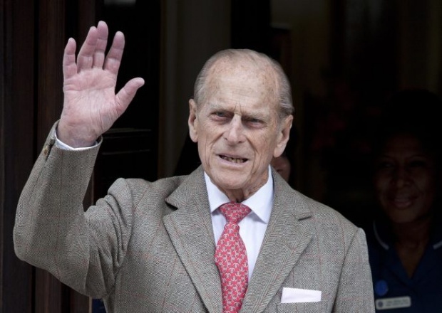 Prinţul Philip a fost externat din spital după ce a fost operat la inimă