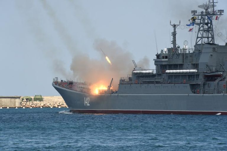 Încă o zi neagră pentru marina rusă: Ucraina susţine că a distrus căutătorul rusesc de mine Proiect 266-M Kovroveţ