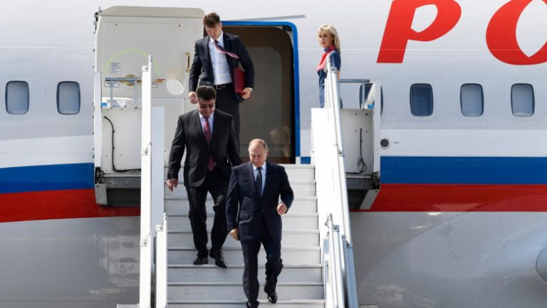 Vladimir Putin a sosit în Mongolia,  prima deplasare într-un stat membru al CPI