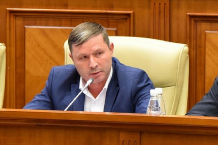 Fiul deputatului Radu Mudreac, citat pentru audieri la CNA în dosarul de corupție de la Aeroport
