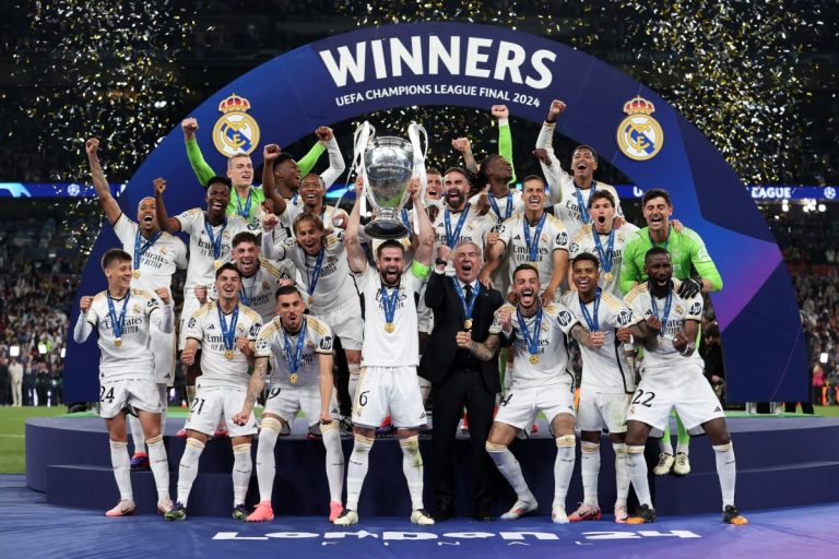 Real Madrid triumfă în Champions League pentru a 15-a oară