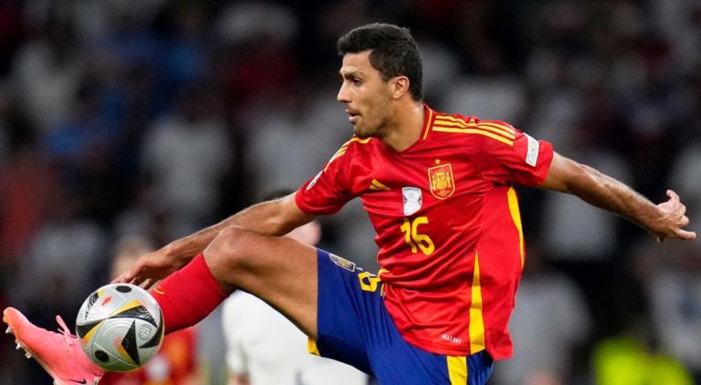 Cel mai bun jucător de la EURO 2024 speră ca un spaniol să câştige Balonul de Aur