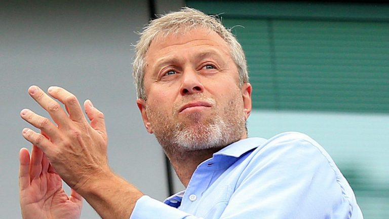 Administratorii fundației caritabile a lui Chelsea nu au fost încă de acord să preia controlul de la Roman Abramovich
