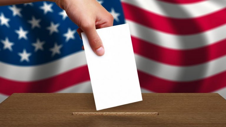 Număr record de voturi anticipate la alegerile din SUA