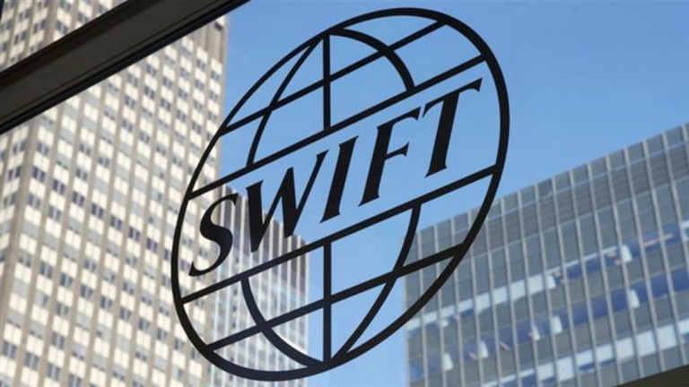 SWIFT suspendă accesul unor bănci iraniene la sistemul său de mesagerie