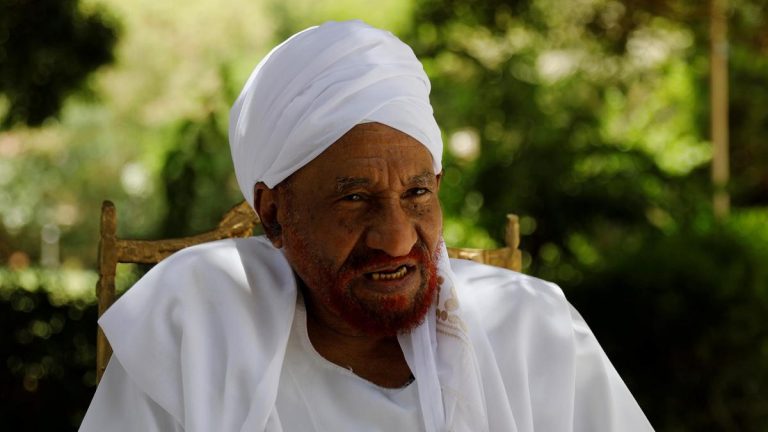 Ultimul prim-ministru democratic ales al Sudanului a decedat în urma infectării cu coronavirus