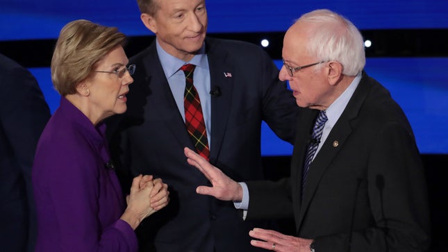 Schimb de replici dur între democraţii Sanders şi Warren la finalul ultimei dezbateri televizate  – VIDEO