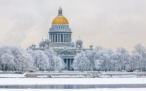 Ninsorile au provocat panică la Sankt Petersburg