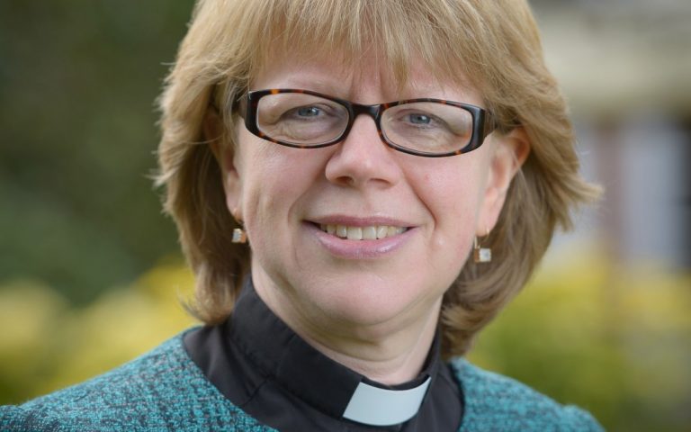 Biserica Anglicană a numit prima femeie episcop al Londrei