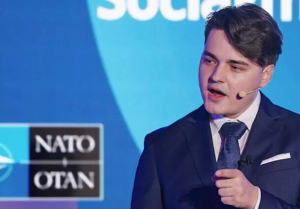 Vlogger-ul român Selly, la un summit organizat de NATO: ‘Nu vreau să trăiesc într-o lume unde AI decide ce este adevărat şi ce nu’