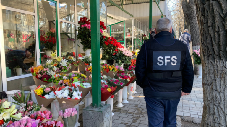 Atenție! Serviciul Fiscal va monitoriza activitatea comerțului cu flori și HORECA – perioada 7-8 martie 2024