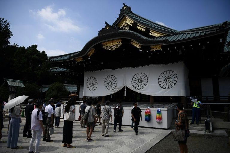 Coreea de Sud, ‘profund dezamăgită’ că premierul japonez a trimis o ofrandă rituală la controversatul sanctuar Yasukuni